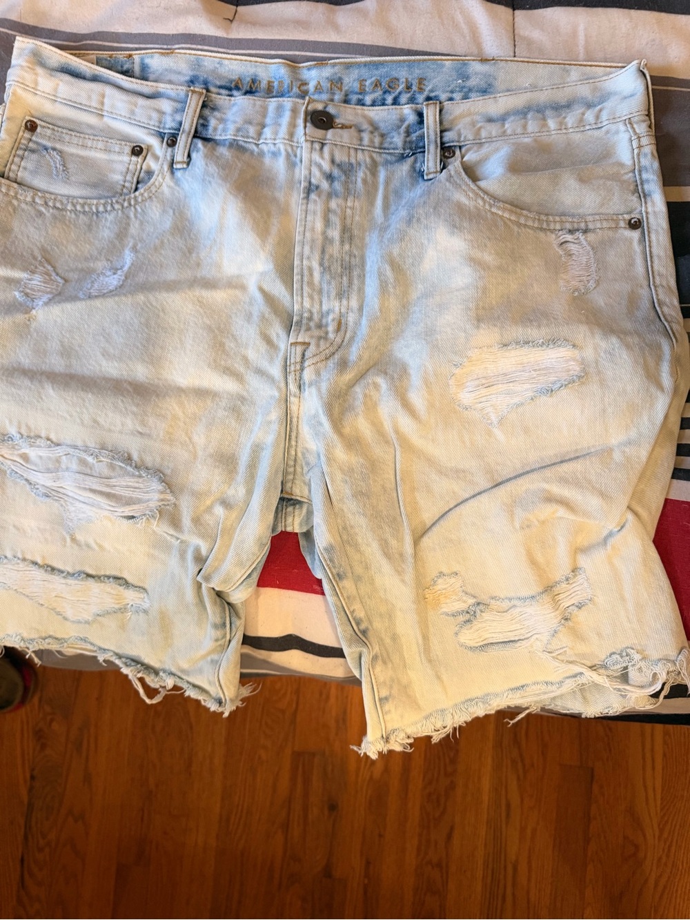 American Eagle Men’s Jeans Shorts Size 38 Light Blue Excellent Condition